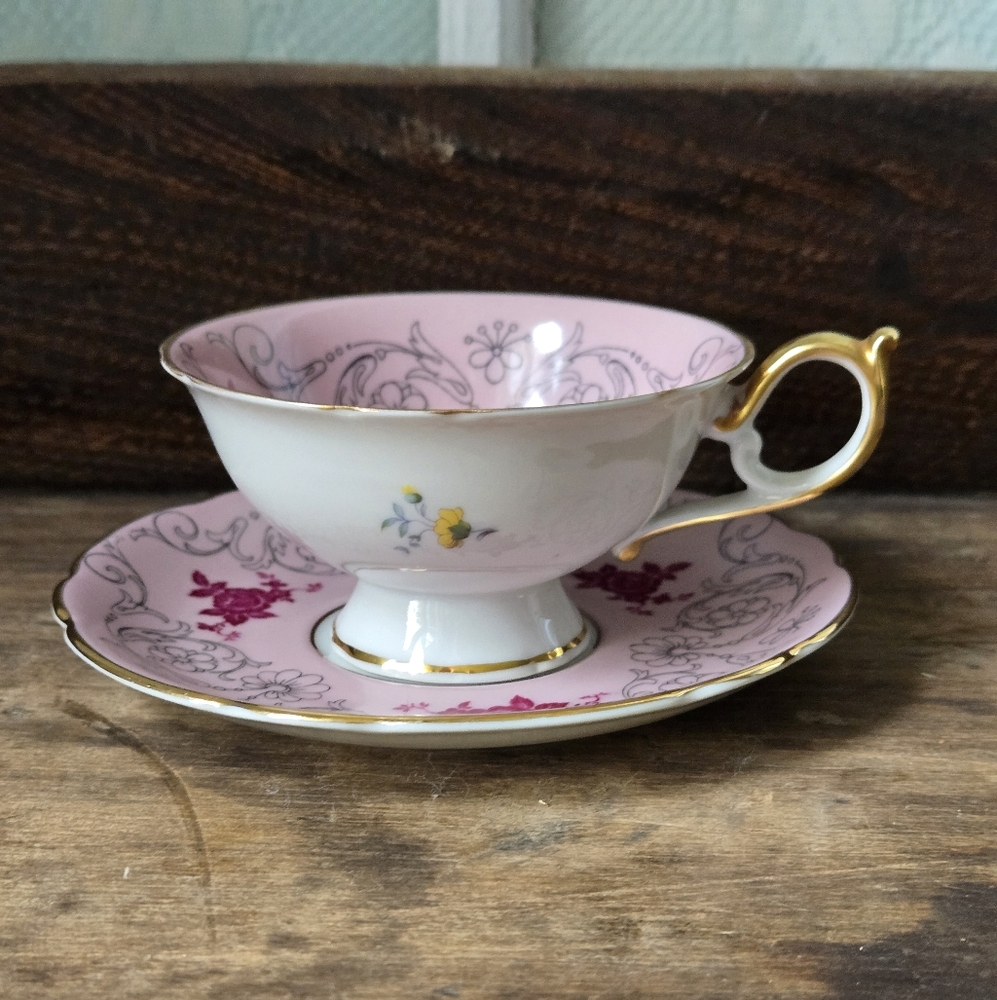 Hutschenreuther Pink Floral Gold Teacup Saucer Germany